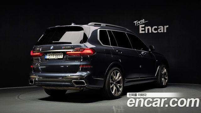 BMW X7 M50i 6STR