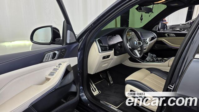 BMW X7 M50i 6STR