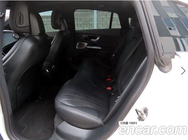 Mercedes-Benz EQE EQE350+