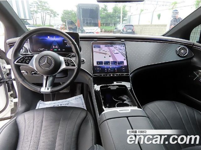 Mercedes-Benz EQE EQE350+