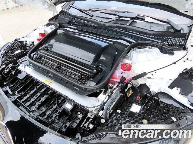 Mercedes-Benz EQE EQE350+