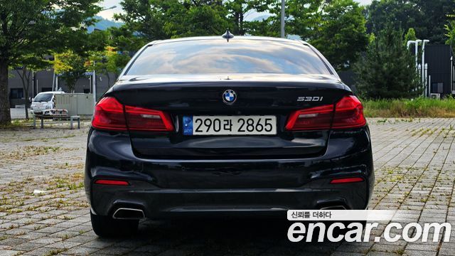 BMW 5-Series 530i M Sport Package Plus