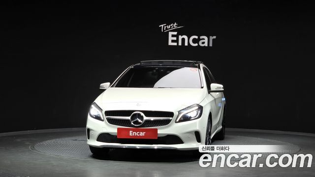 Mercedes-Benz A-Class A200