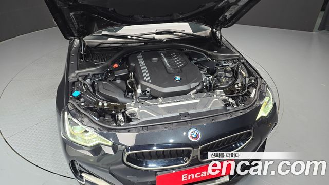 BMW 2-Series M240i xDrive Coupe