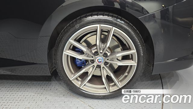 BMW 2-Series M240i xDrive Coupe