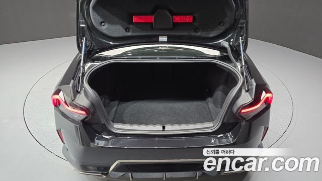 BMW 2-Series M240i xDrive Coupe