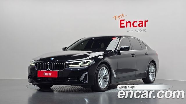 BMW 5-Series 520i Luxury