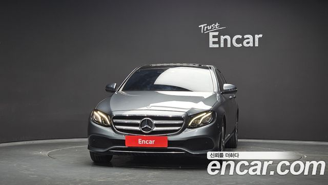 Mercedes-Benz E-Class E300 Avantgarde