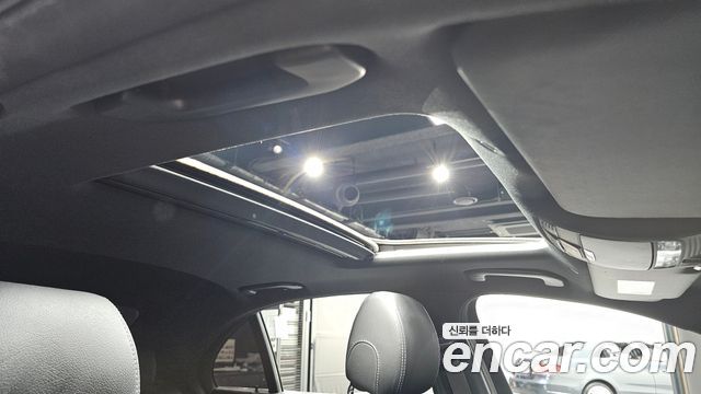 Mercedes-Benz E-Class E300 Avantgarde