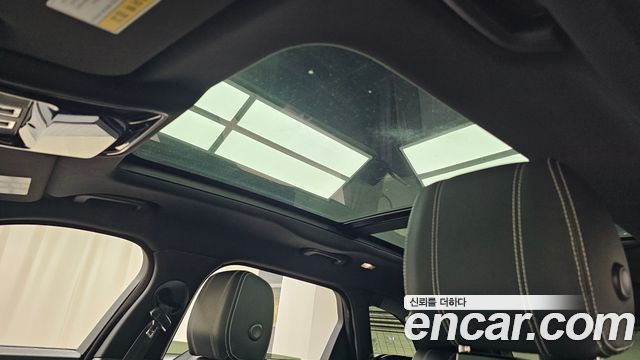 Land Rover Range Rover Velar 2.0 D240 R-Dynamic SE