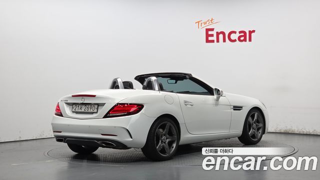 Mercedes-Benz SLC-Class SLC200