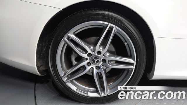 Mercedes-Benz E-Class E220d Cabriolet