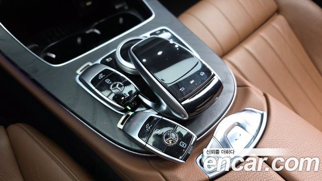 Mercedes-Benz E-Class E220d Cabriolet