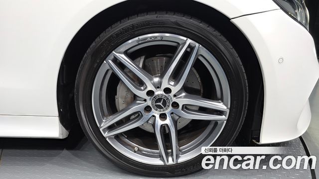 Mercedes-Benz E-Class E220d Cabriolet