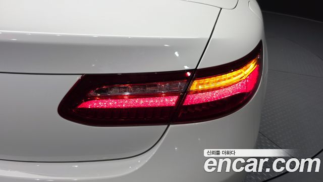 Mercedes-Benz E-Class E220d Cabriolet