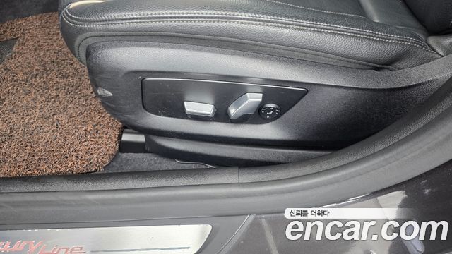 BMW 5-Series 520i Luxury
