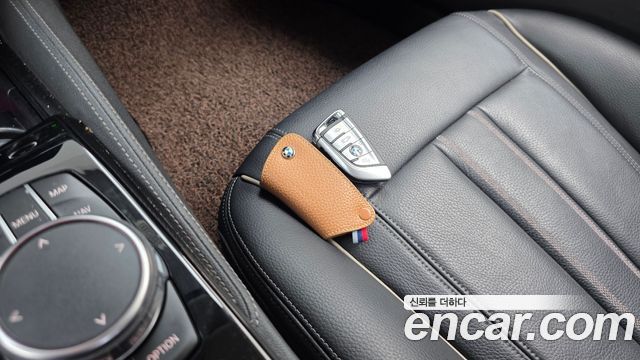 BMW 5-Series 520i Luxury