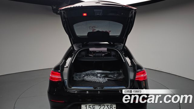 Mercedes-Benz GLC-Class GLC220 d 4MATIC Coupe