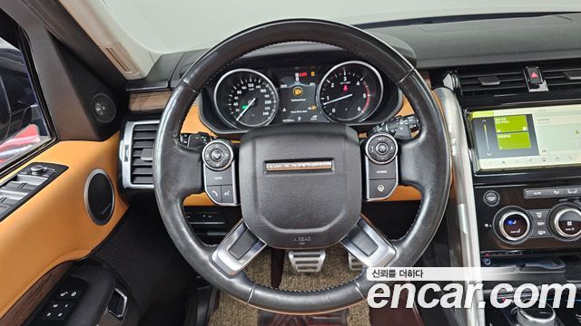 Land Rover Discovery 3.0 TD6 HSE Luxury