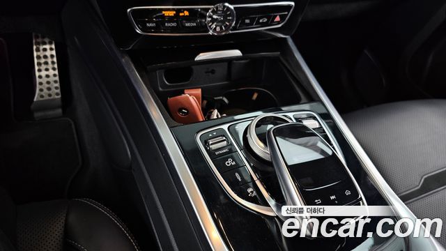 Mercedes-Benz G-Class AMG G63
