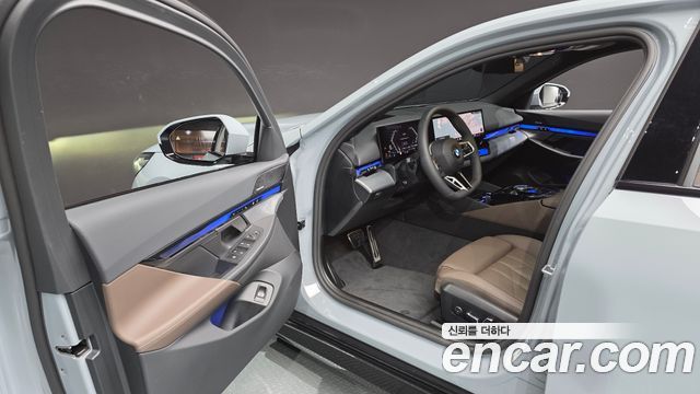 BMW 5-Series 520i M Sport