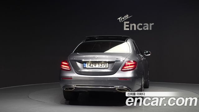 Mercedes-Benz E-Class E450 4MATIC Exclusive