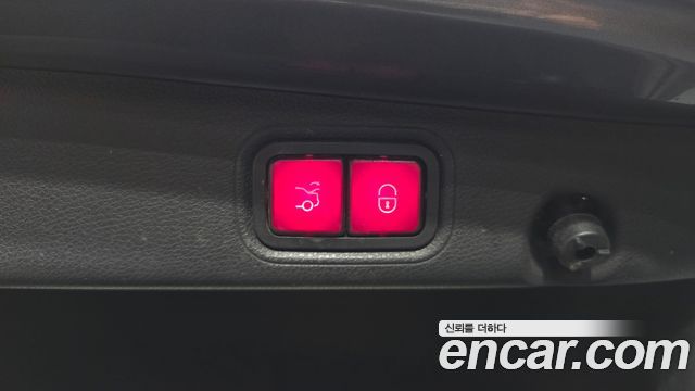 Mercedes-Benz E-Class E450 4MATIC Exclusive