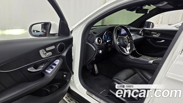 Mercedes-Benz GLC-Class GCL300 4MATIC Coupe