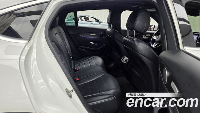 Mercedes-Benz GLC-Class GCL300 4MATIC Coupe