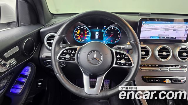 Mercedes-Benz GLC-Class GCL300 4MATIC Coupe