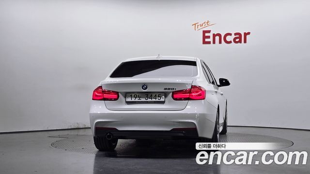 BMW 3-Series 320i M Sport