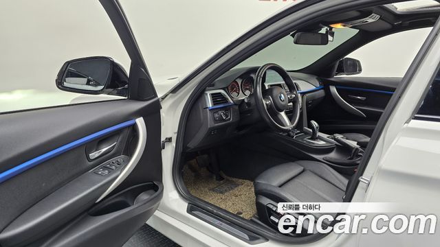 BMW 3-Series 320i M Sport