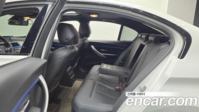 BMW 3-Series 320i M Sport