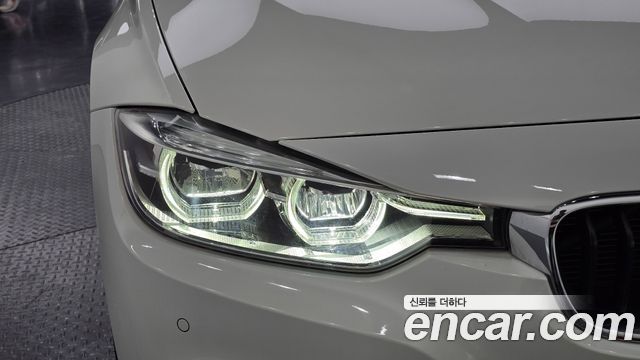 BMW 3-Series 320i M Sport