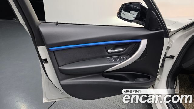 BMW 3-Series 320i M Sport