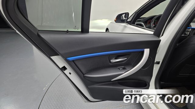BMW 3-Series 320i M Sport