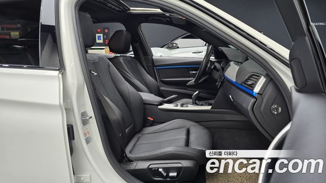 BMW 3-Series 320i M Sport