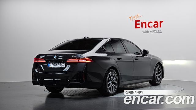 BMW 5-Series 520i M Sport
