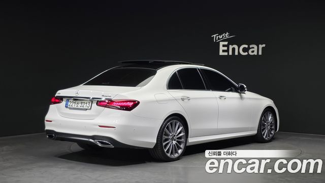 Mercedes-Benz E-Class E350 4MATIC AMG Line Edition