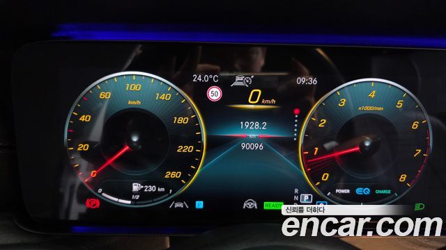 Mercedes-Benz E-Class E350 4MATIC AMG Line Edition