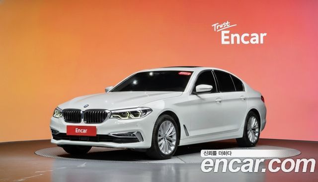 BMW 5-Series 530i xDrive Luxury Plus
