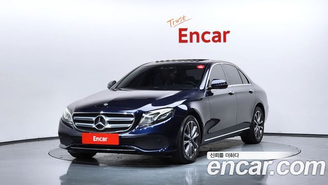 Mercedes-Benz E-Class E300 4MATIC Avnatgarde