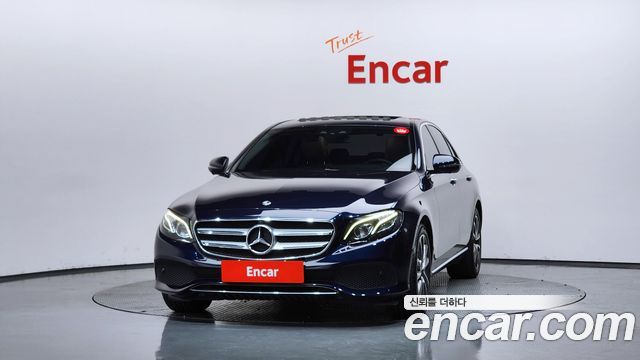 Mercedes-Benz E-Class E300 4MATIC Avnatgarde