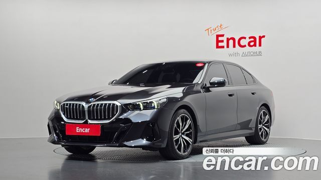 BMW 5-Series 530i xDrive M Sport