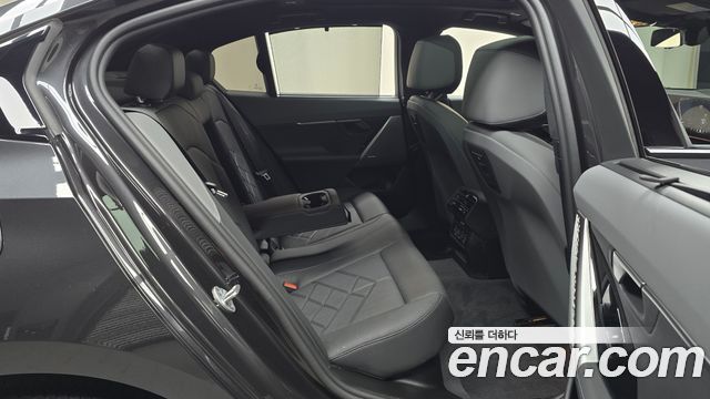 BMW 5-Series 530i xDrive M Sport