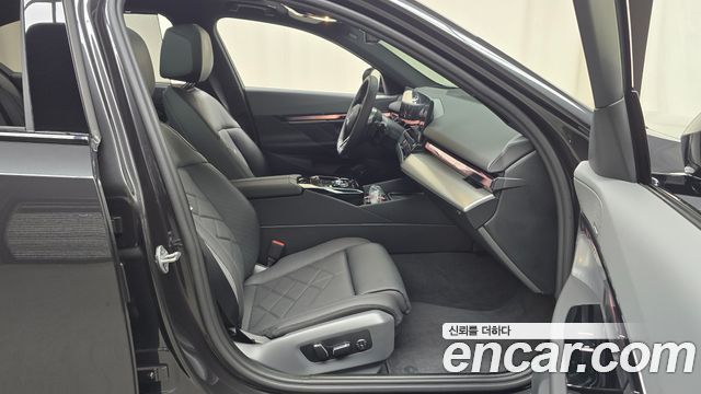 BMW 5-Series 530i xDrive M Sport