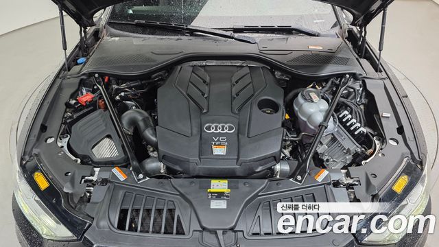 Audi A8 55 TFSI Quattro LWB