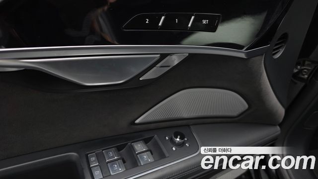 Audi A8 55 TFSI Quattro LWB