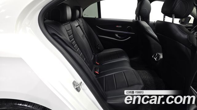 Mercedes-Benz E-Class E200 Avantgarde
