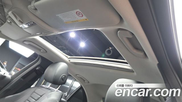Mercedes-Benz E-Class E200 Avantgarde